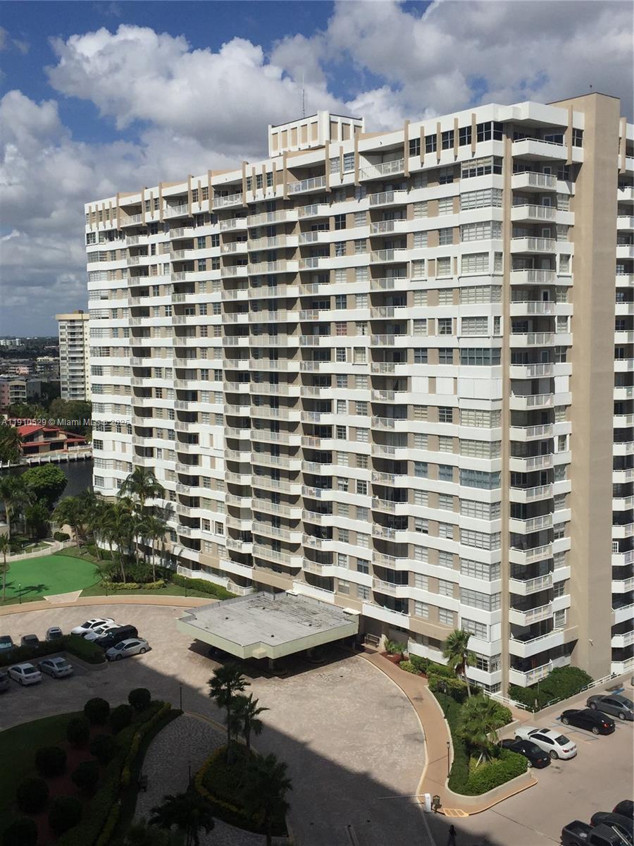 6P 1 / 1 798 sq. ft. $ 2025-11-07 0 Photo