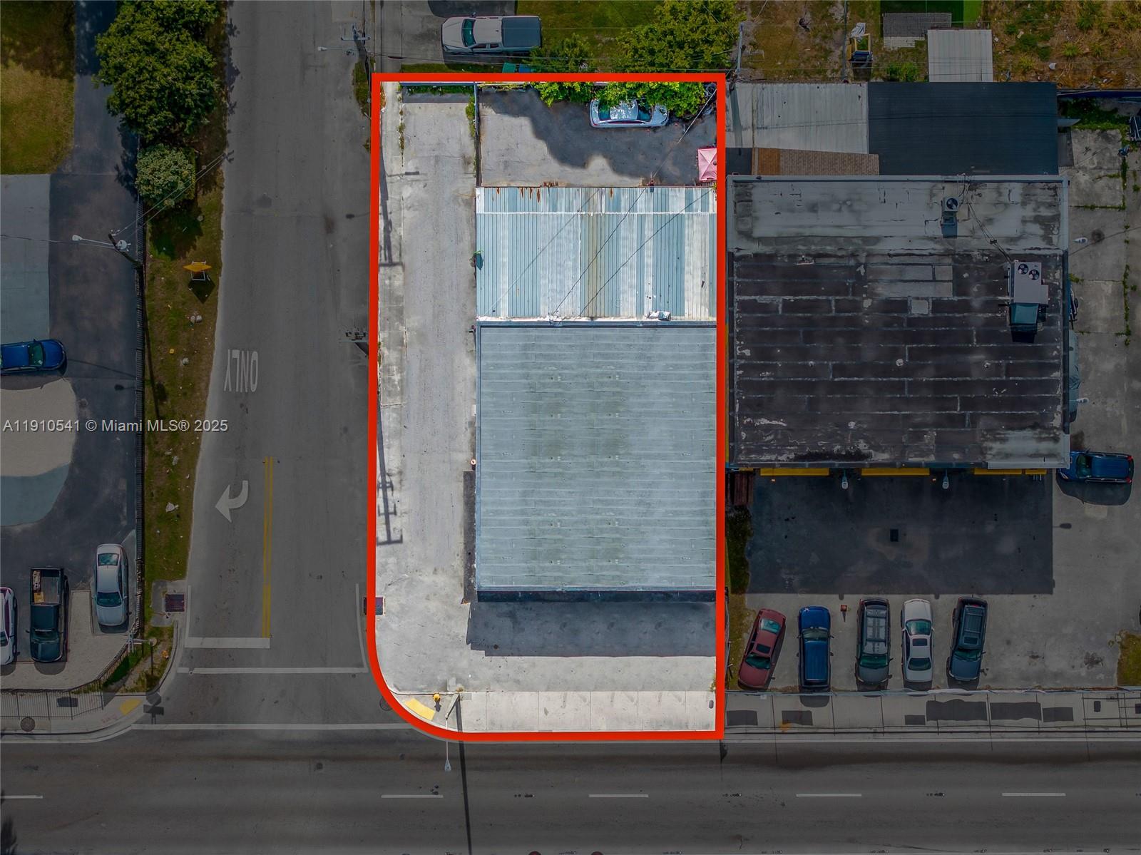   /   кв.футов $ 2025-11-07 0 Фото