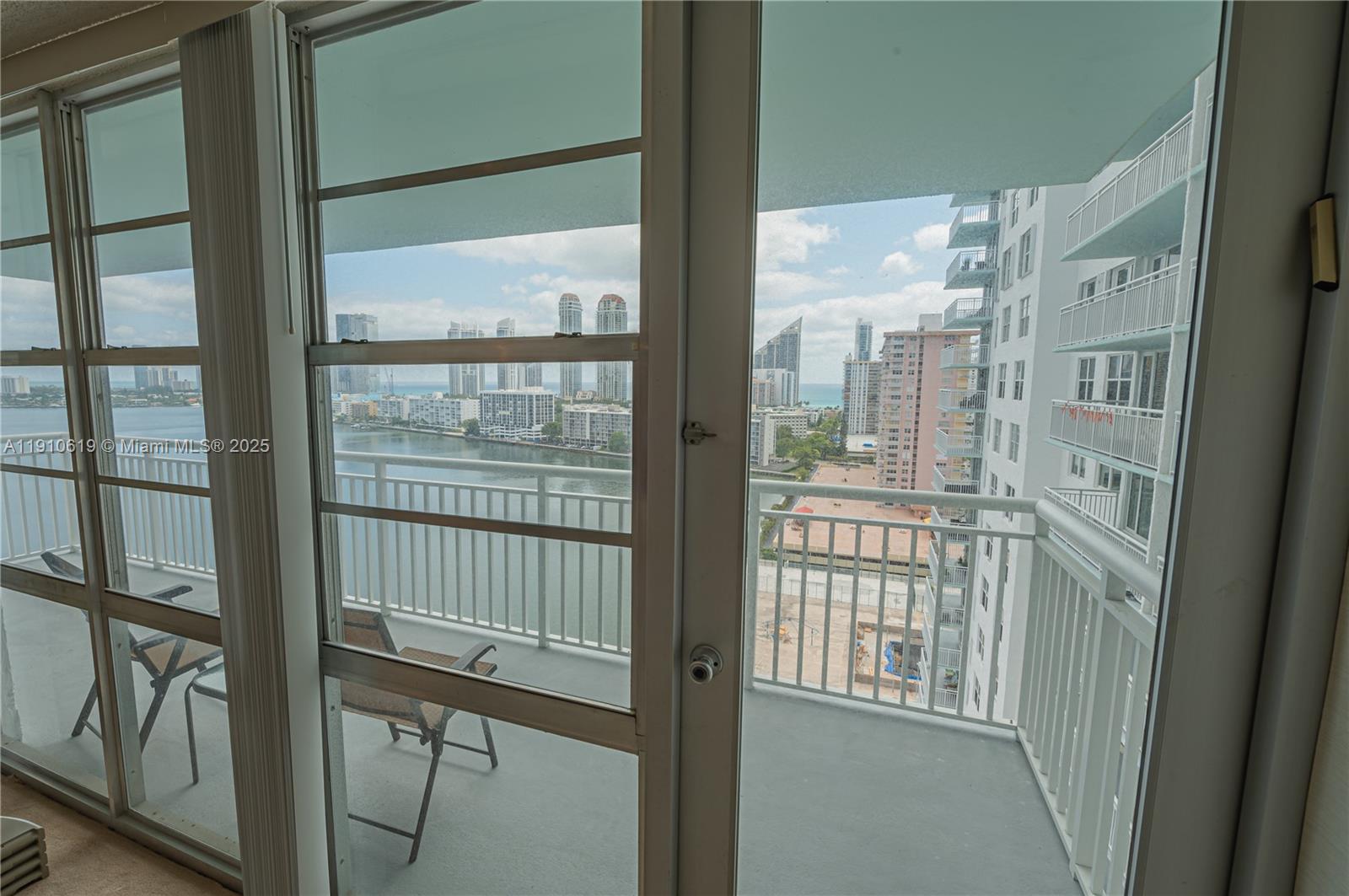 See details 1917 2 / 2 1488 sq. ft. $ 2025-11-08 0 Photo