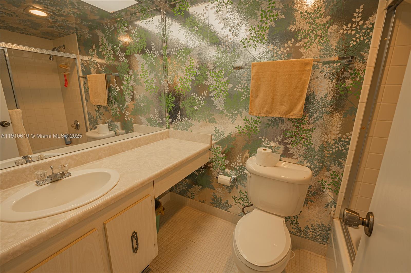 See details 1917 2 / 2 1488 sq. ft. $ 2025-11-08 0 Photo