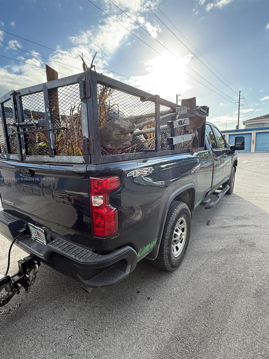 Подробнее / кв.футов $ 2025-11-08 0 Фото