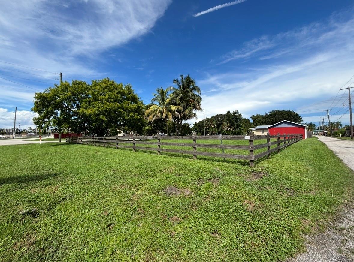 Подробнее / кв.футов $ 2025-11-08 0 Фото