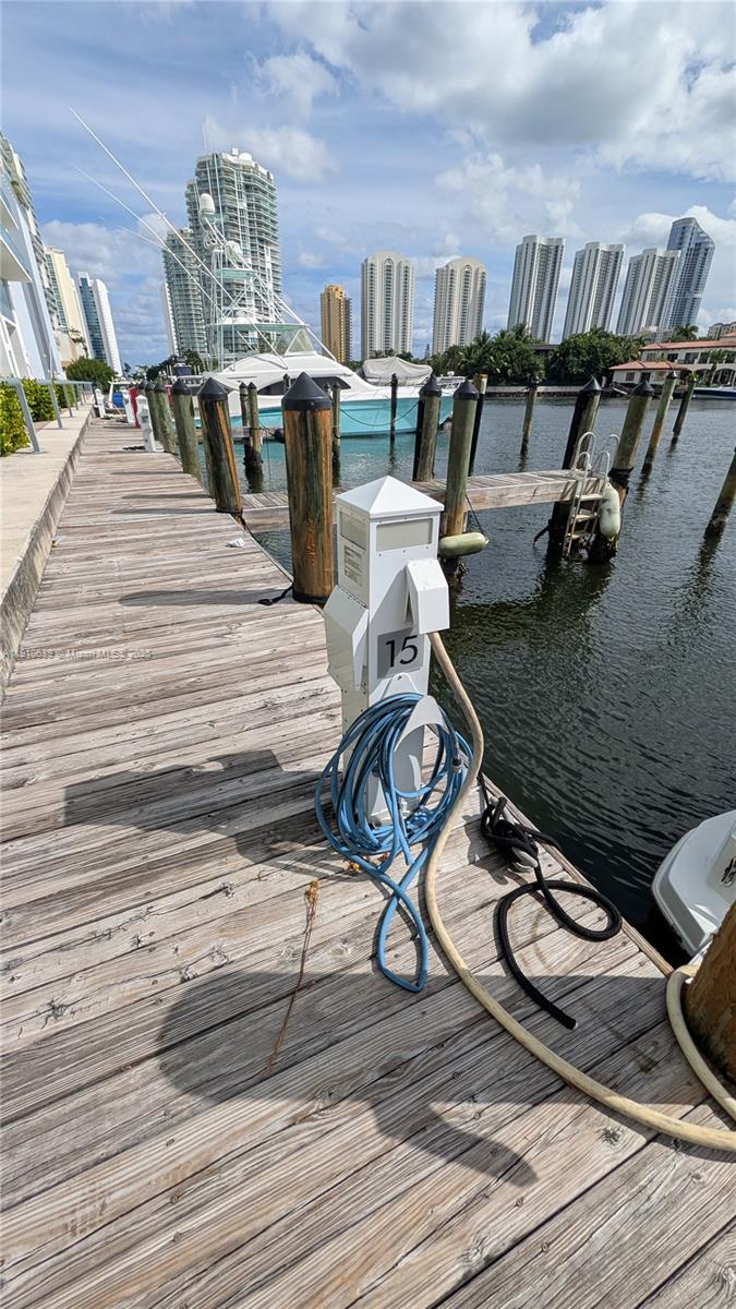   /   sq. ft. $ 2025-11-08 0 Photo