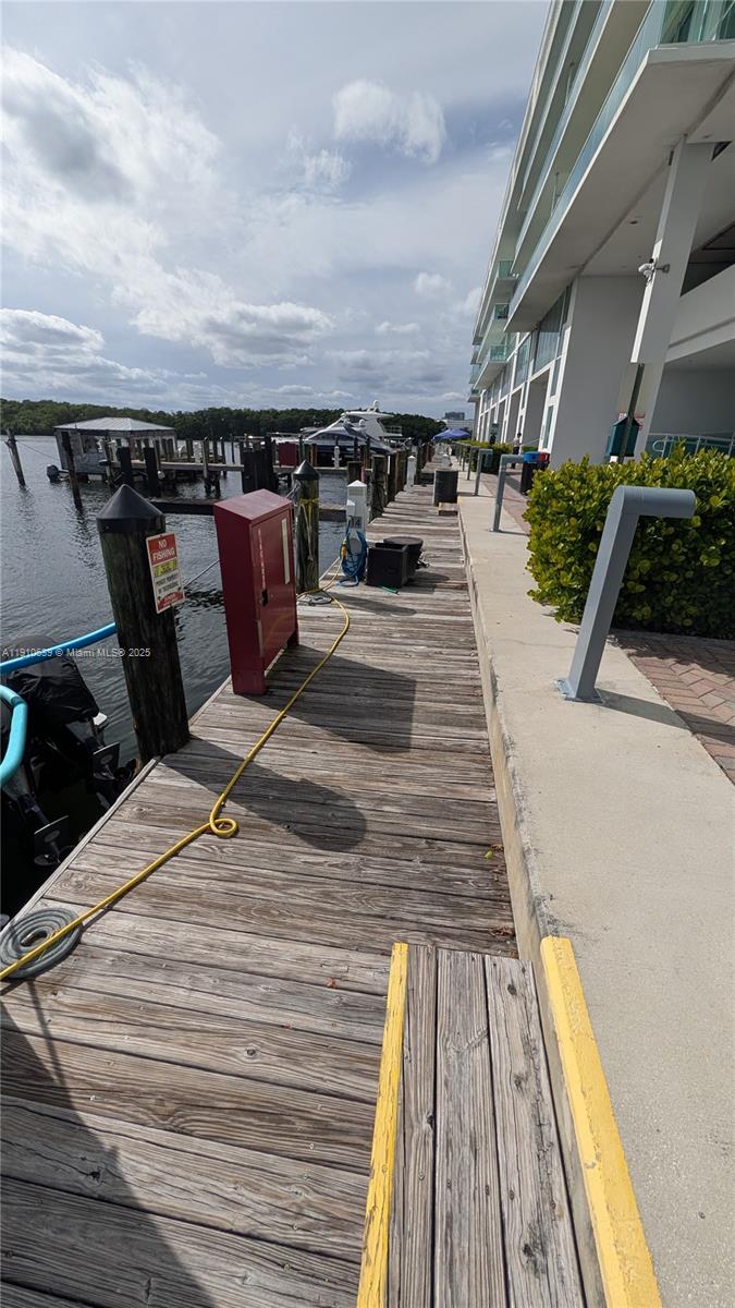   /   sq. ft. $ 2025-11-08 0 Photo