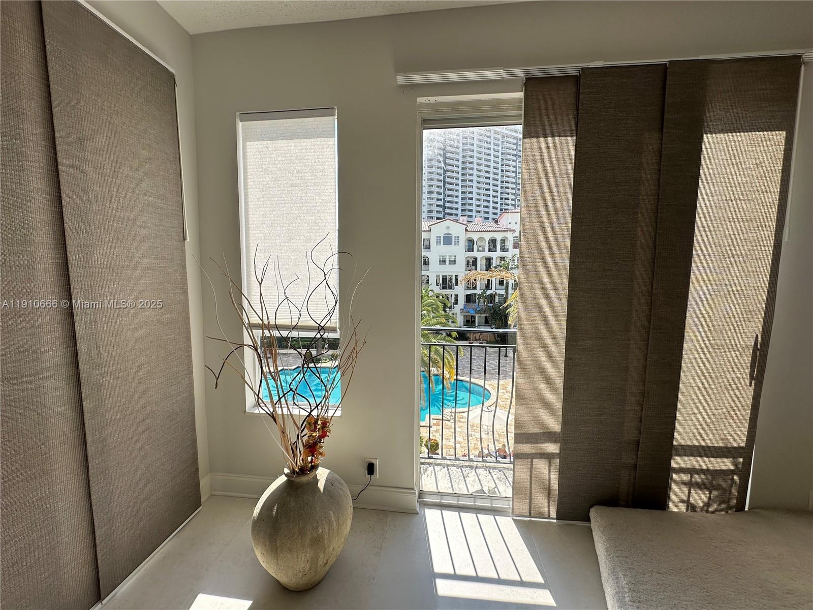 B-303 2 / 2 1820 sq. ft. $ 2025-11-08 0 Photo