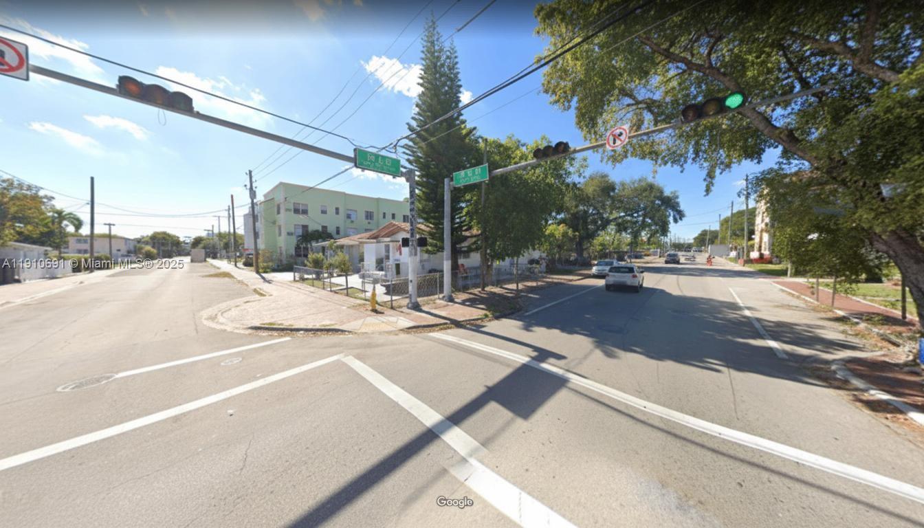 See details / sq. ft. $ 2025-11-08 0 Photo