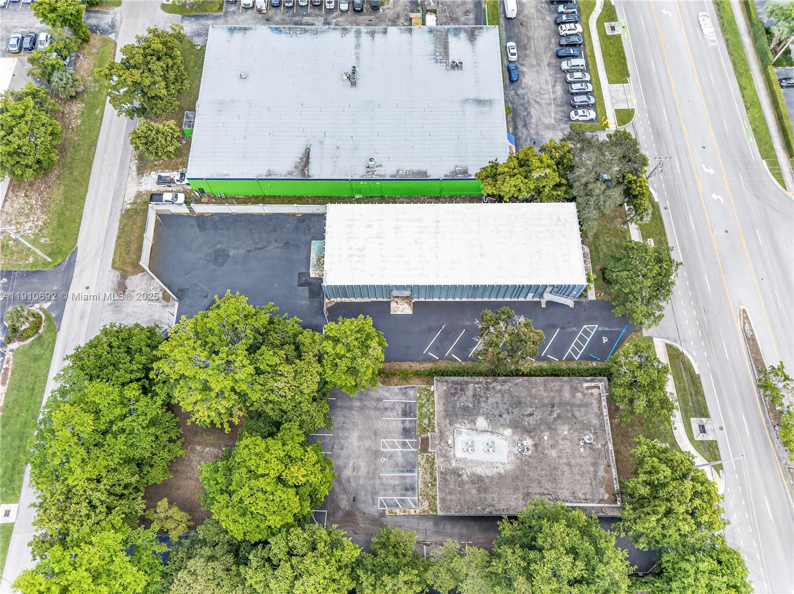 Подробнее / кв.футов $ 2025-11-08 0 Фото