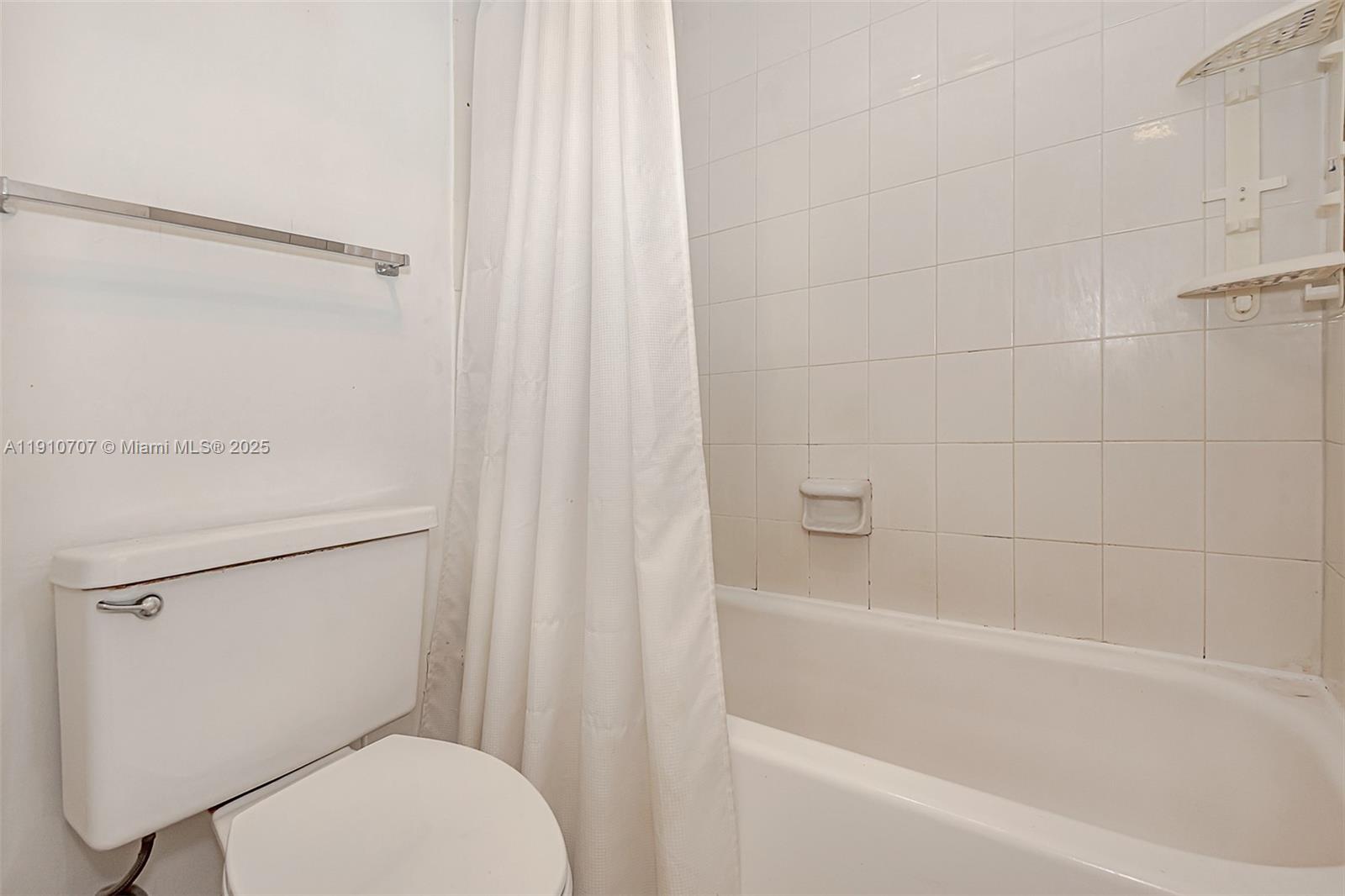 1028 2 / 2 1521 кв.футов $ 2025-11-12 0 Фото