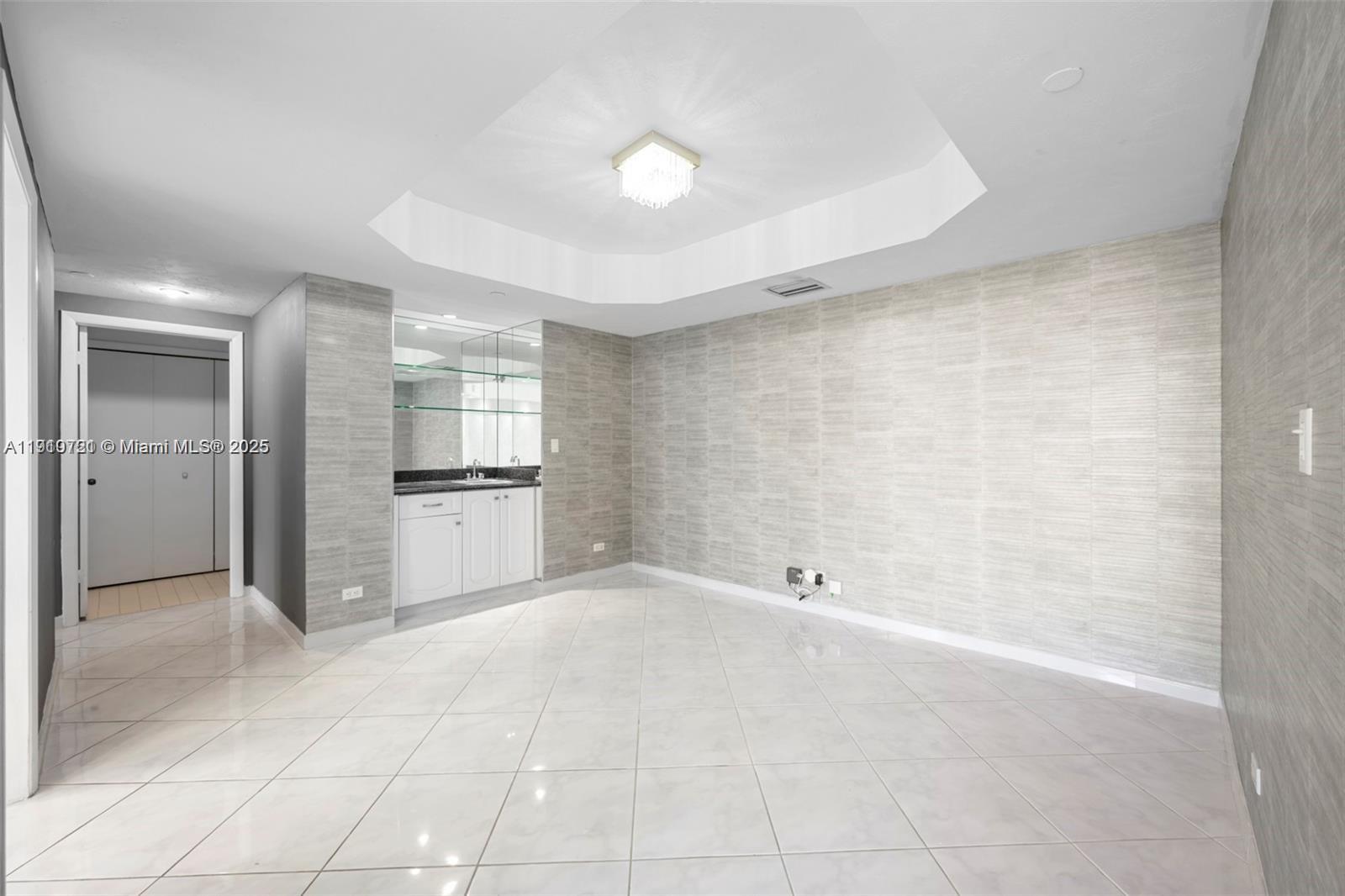 Photo of 20191 Country Club Dr #2603, Aventura, Florida, 33180 -