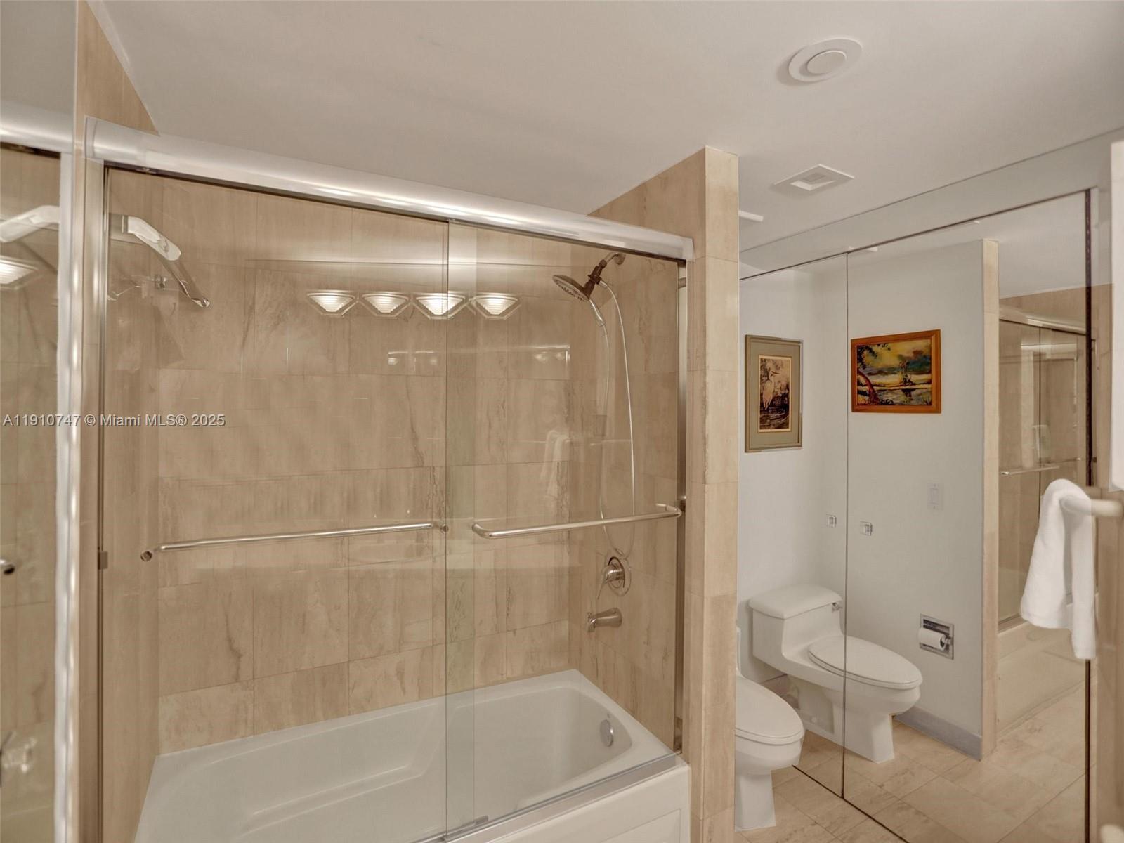 See details 2103 3 / 3 1840 sq. ft. $ 2025-11-08 0 Photo