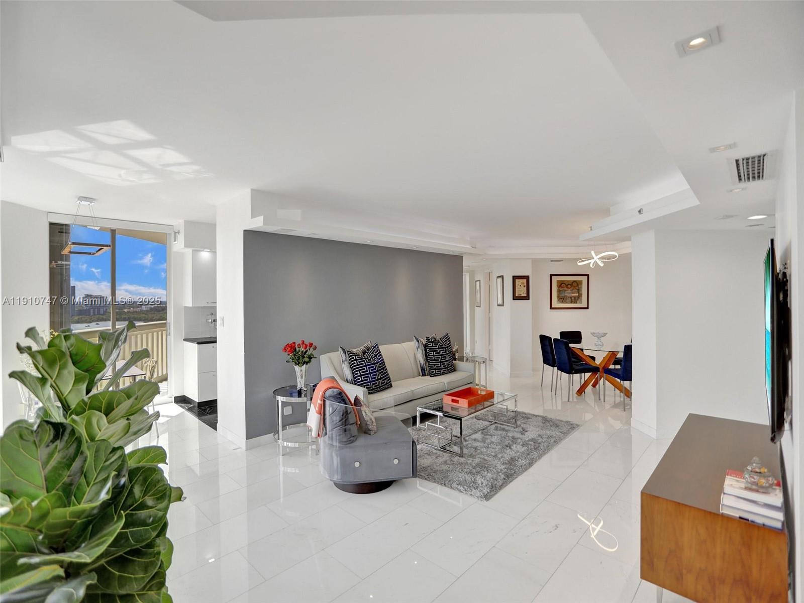 See details 2103 3 / 3 1840 sq. ft. $ 2025-11-08 0 Photo