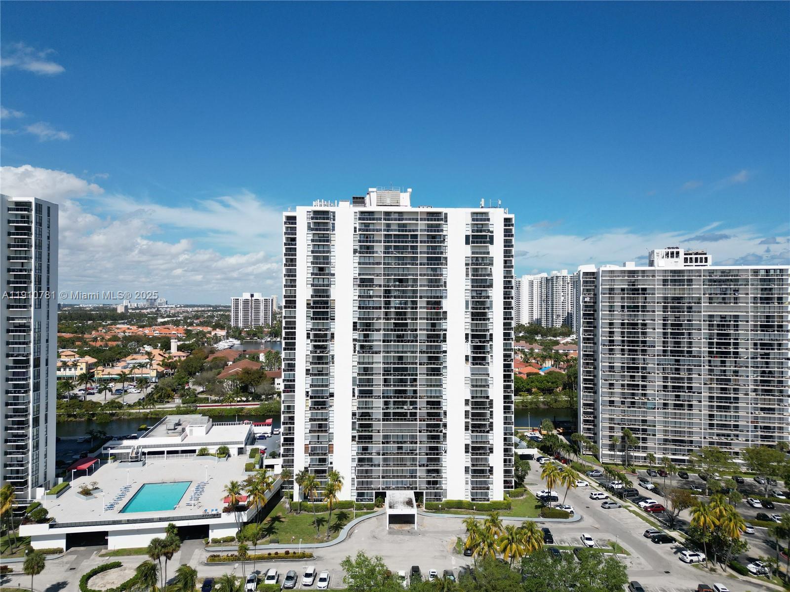 Photo of 3675 Country Club Dr  #1906, Aventura, Florida, 33180 - 