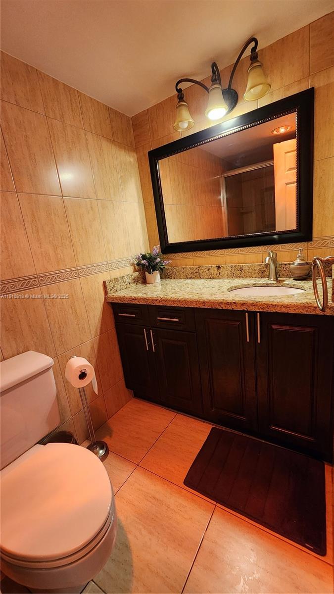 Photo of 1825 Ocean Dr  #209, Hallandale Beach, Florida, 33009 - 