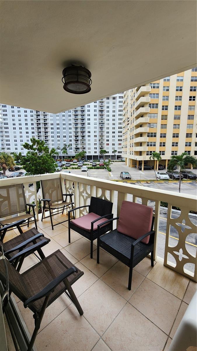 Photo of 1825 Ocean Dr  #209, Hallandale Beach, Florida, 33009 - 