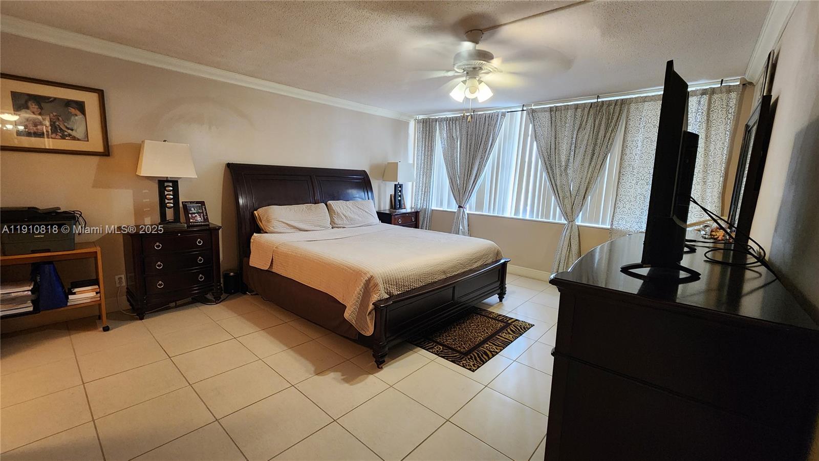 Photo of 1825 Ocean Dr  #209, Hallandale Beach, Florida, 33009 - 