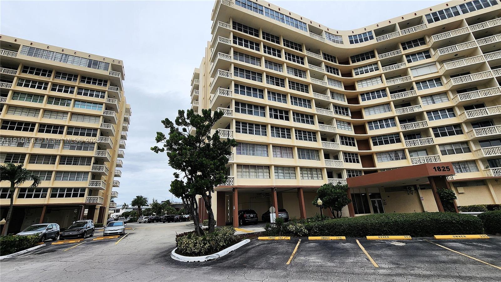 Photo of 1825 Ocean Dr  #209, Hallandale Beach, Florida, 33009 - 