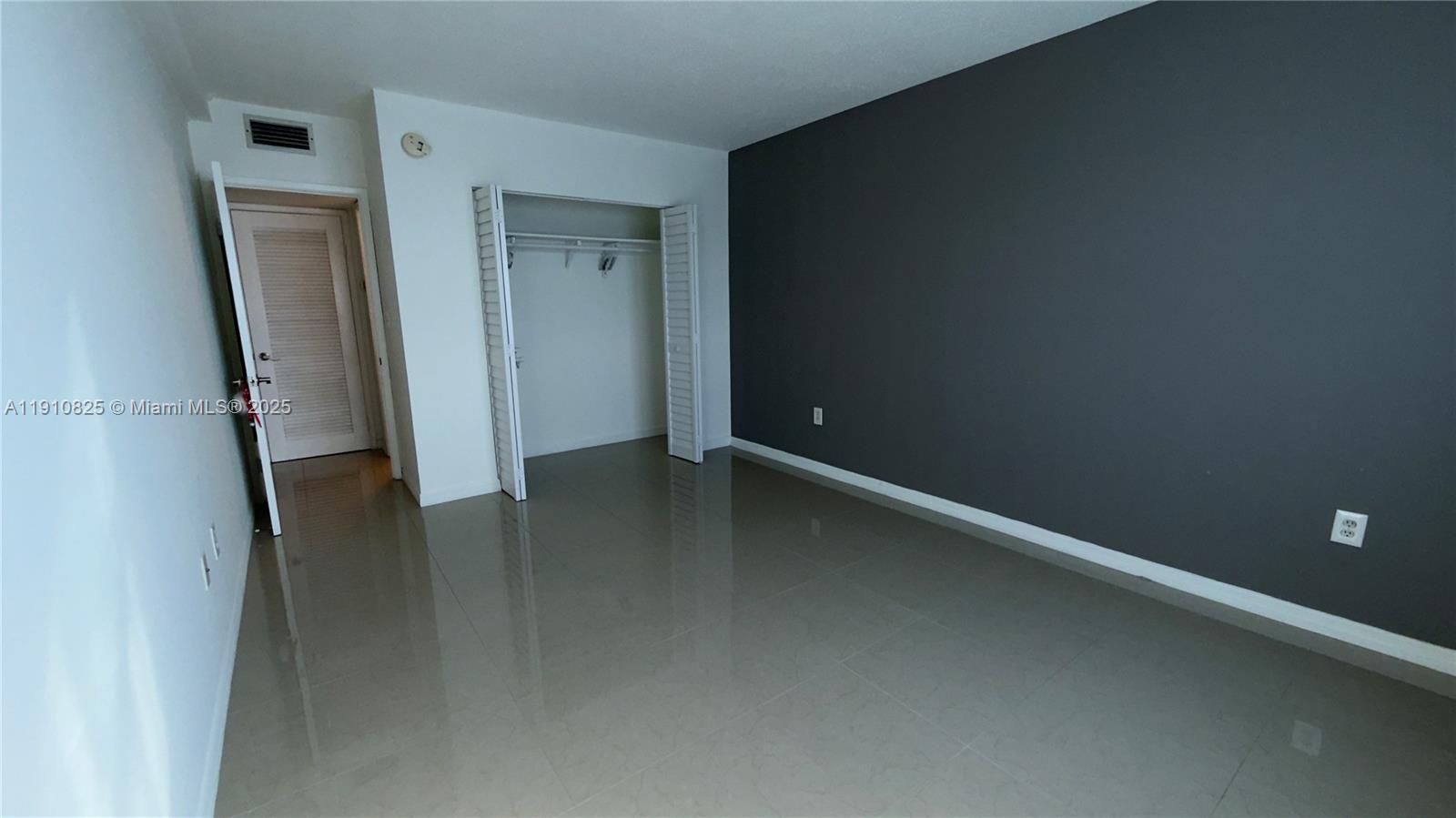 Photo of 400 Kings Point Dr  #1207, Sunny Isles Beach, Florida, 33160 - 