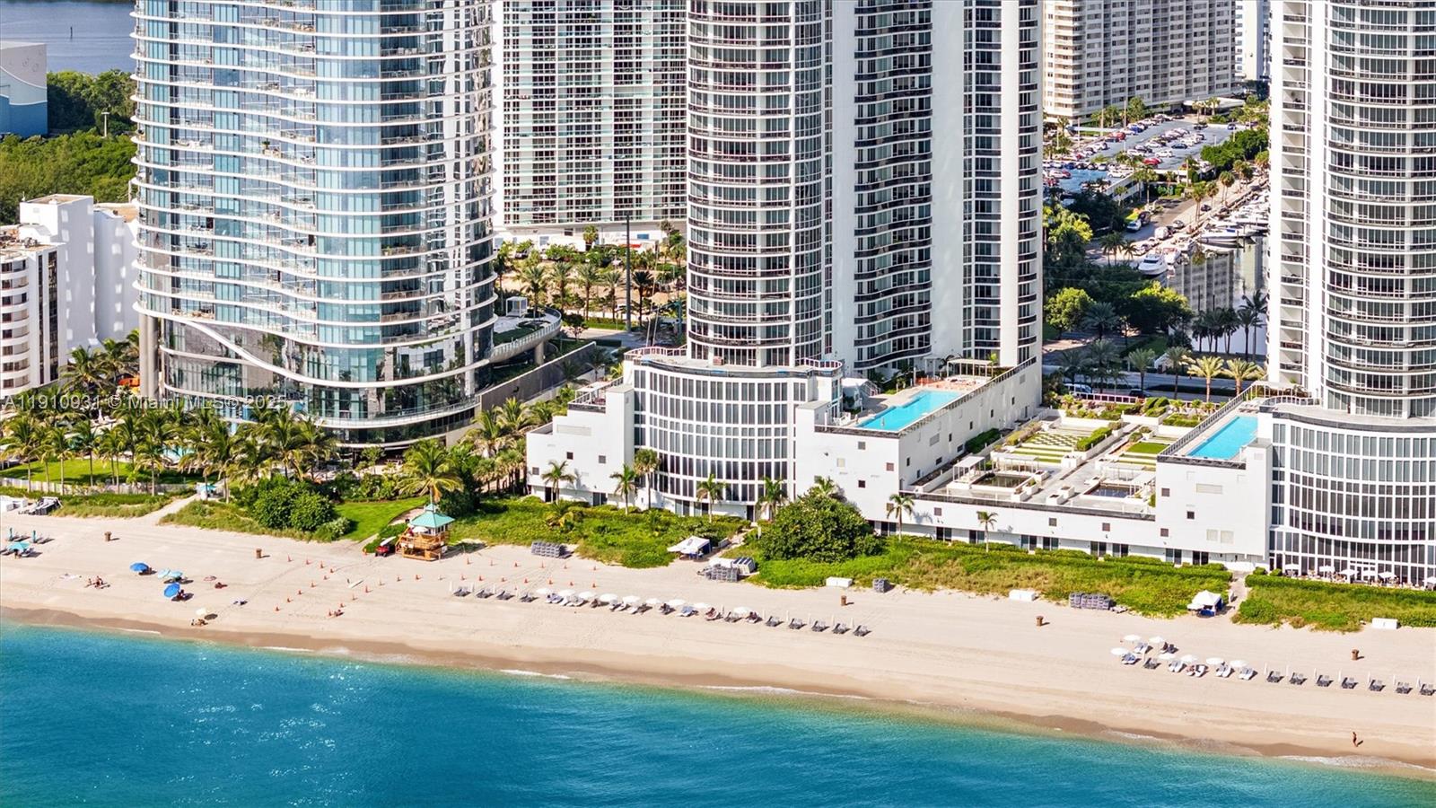 3107 3 / 3 2084 sq. ft. $ 2025-11-09 0 foto