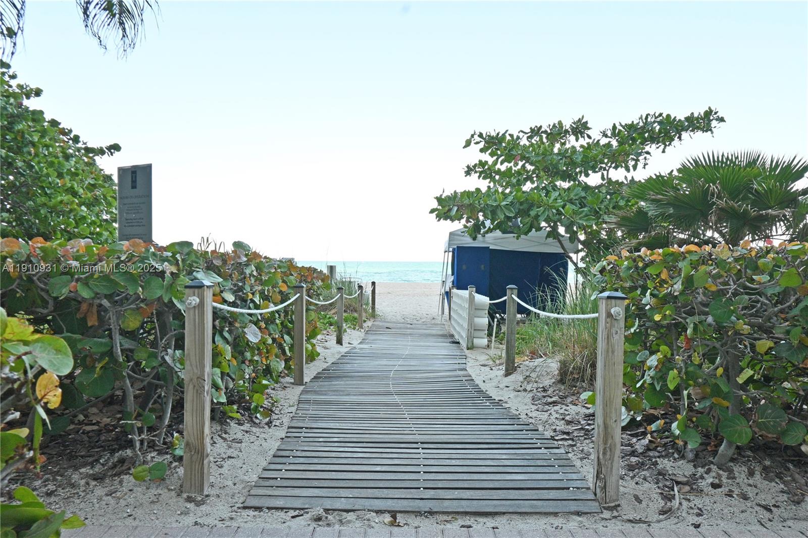 3107 3 / 3 2084 sq. ft. $ 2025-11-09 0 foto