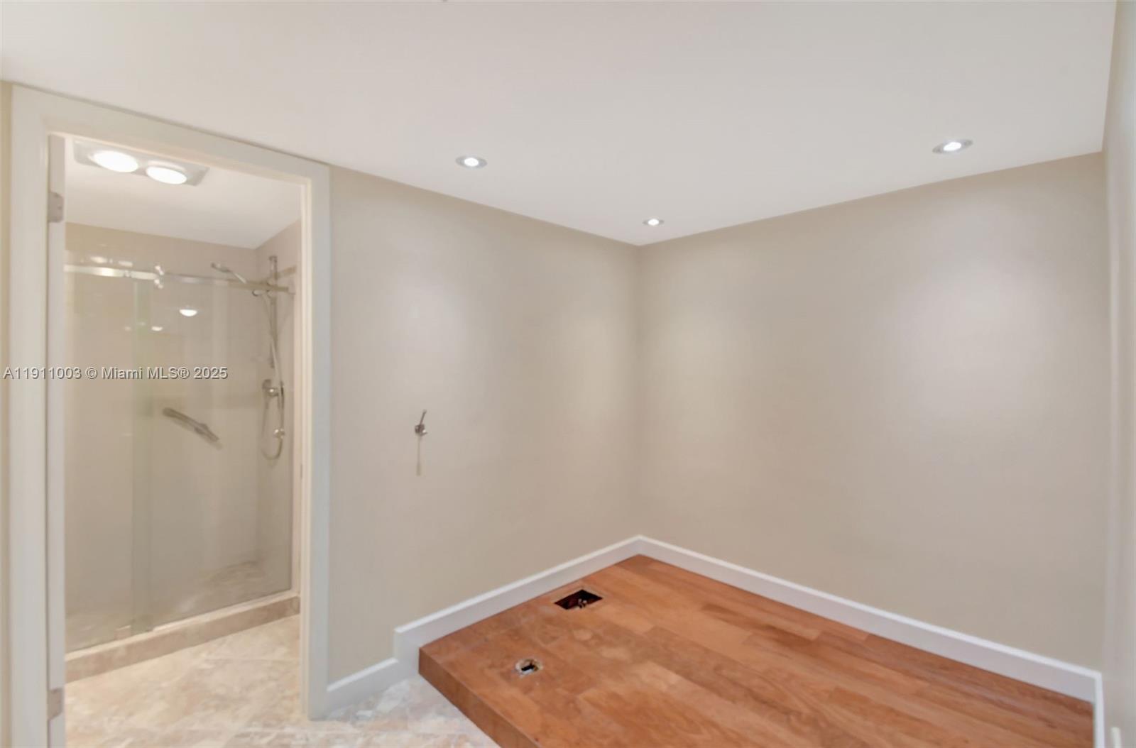 Photo of 300 Three Islands Blvd  #518, Hallandale Beach, Florida, 33009 - 