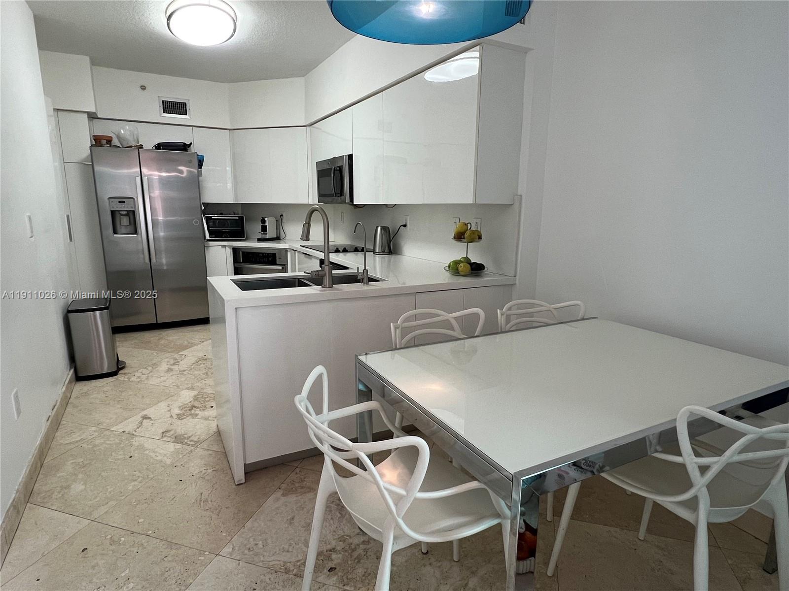 Photo of 3370 Hidden Bay Dr #1205, Aventura, Florida, 33180 -