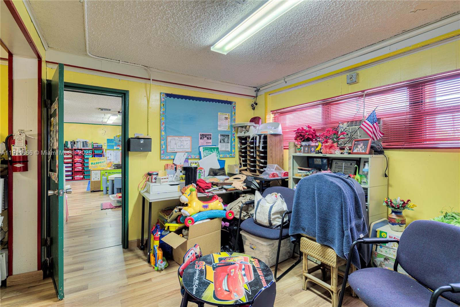 Ver detalles / sq. ft. $ 2025-11-09 0 foto