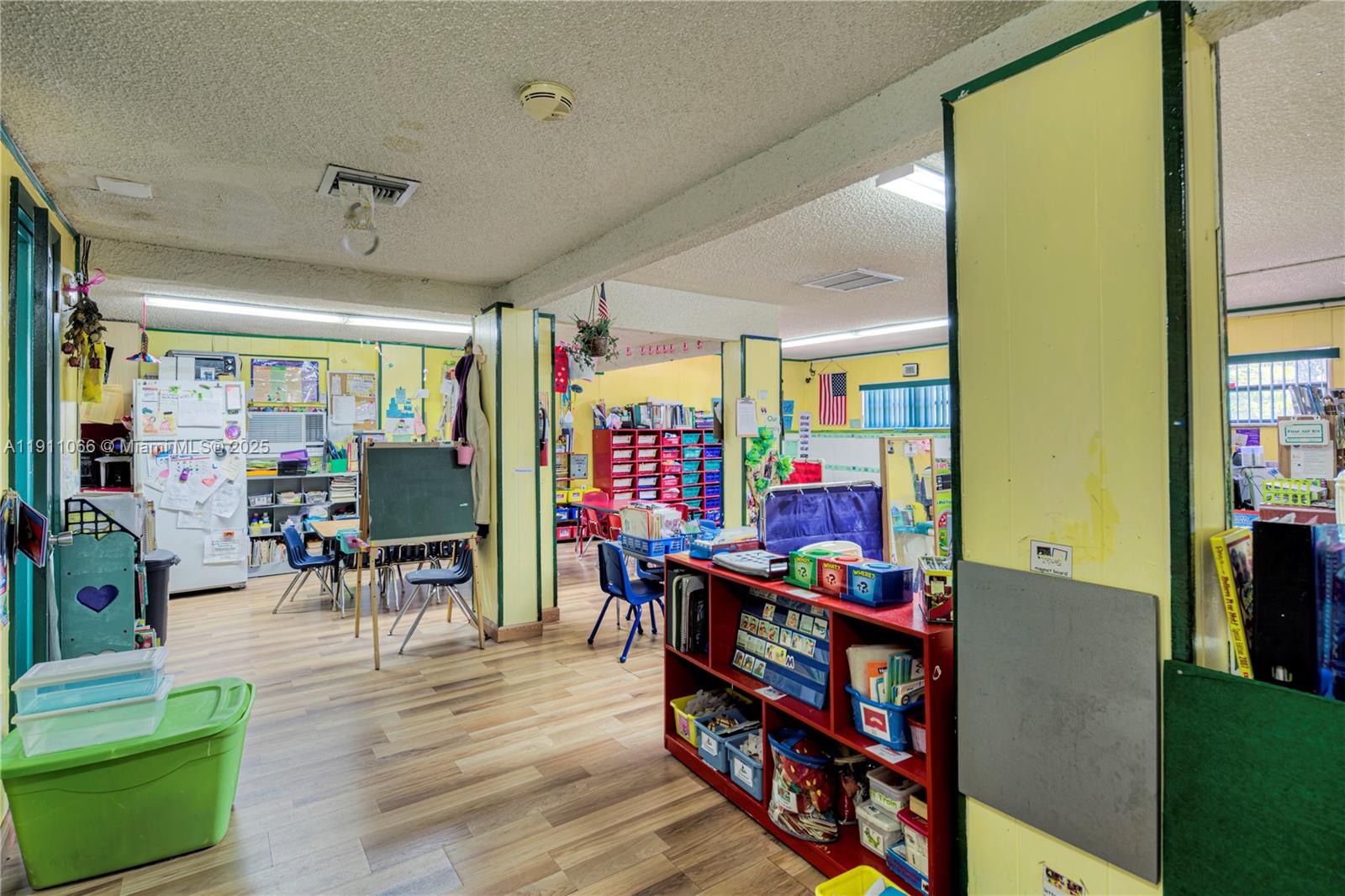 Ver detalles / sq. ft. $ 2025-11-09 0 foto