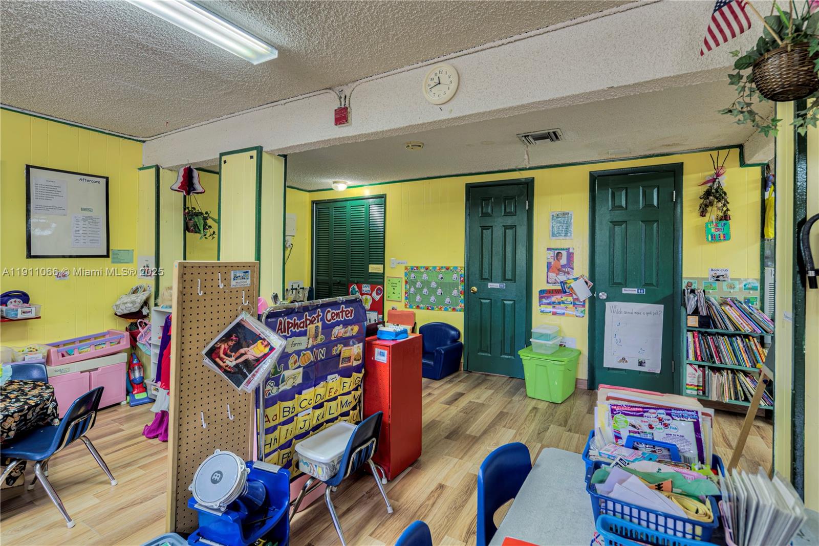 Ver detalles / sq. ft. $ 2025-11-09 0 foto