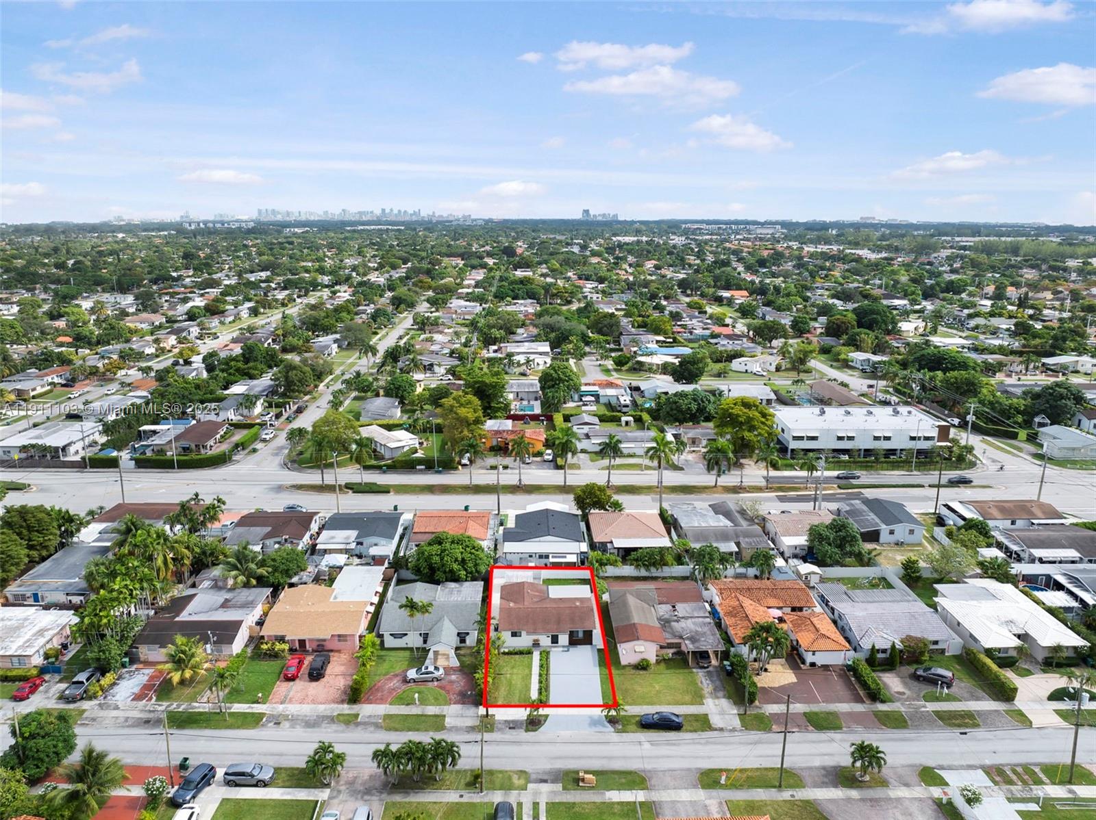   /  1215 кв.футов $ 2025-11-10 0 Фото