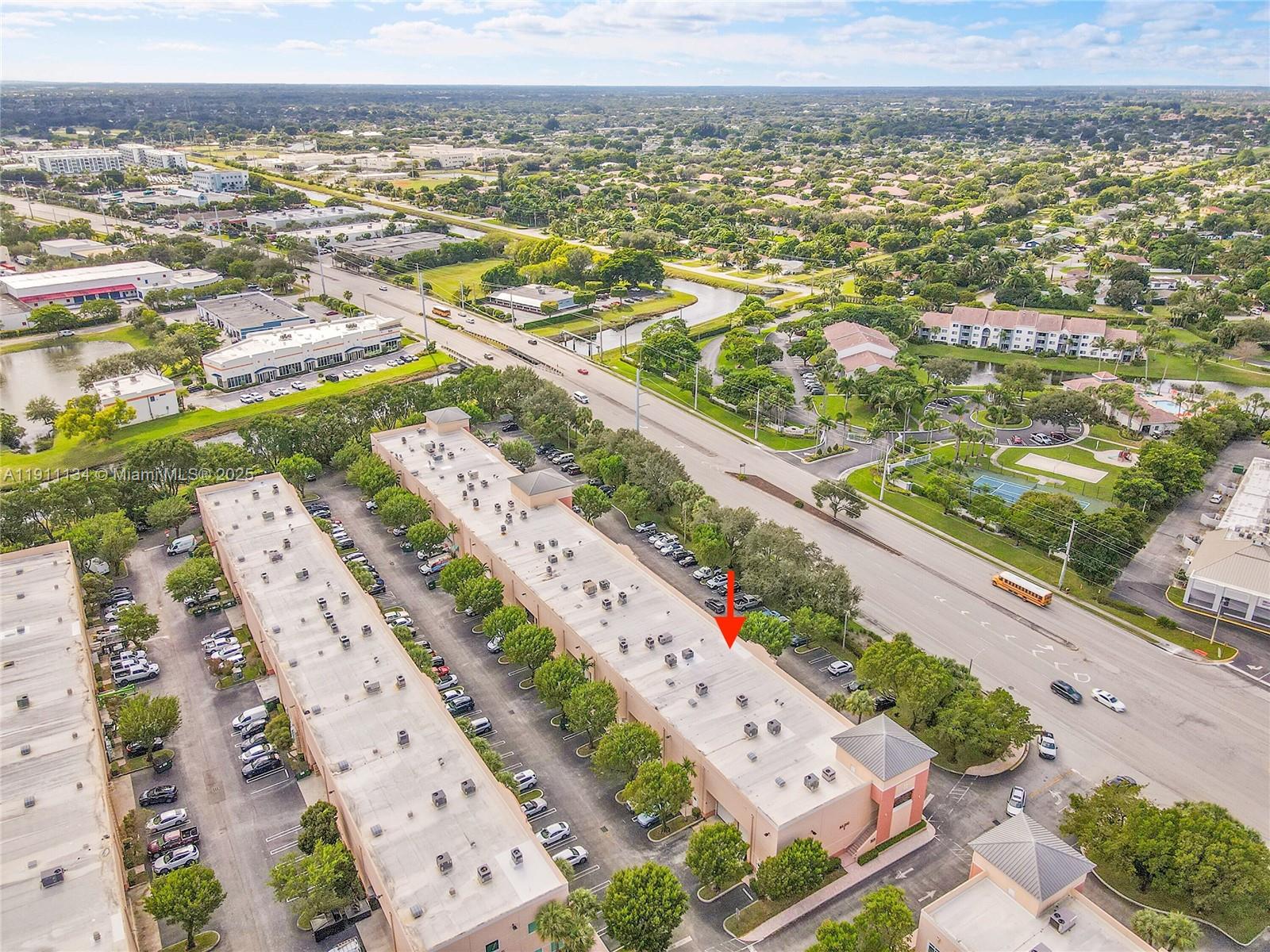 105  /   sq. ft. $ 2025-11-10 0 Photo