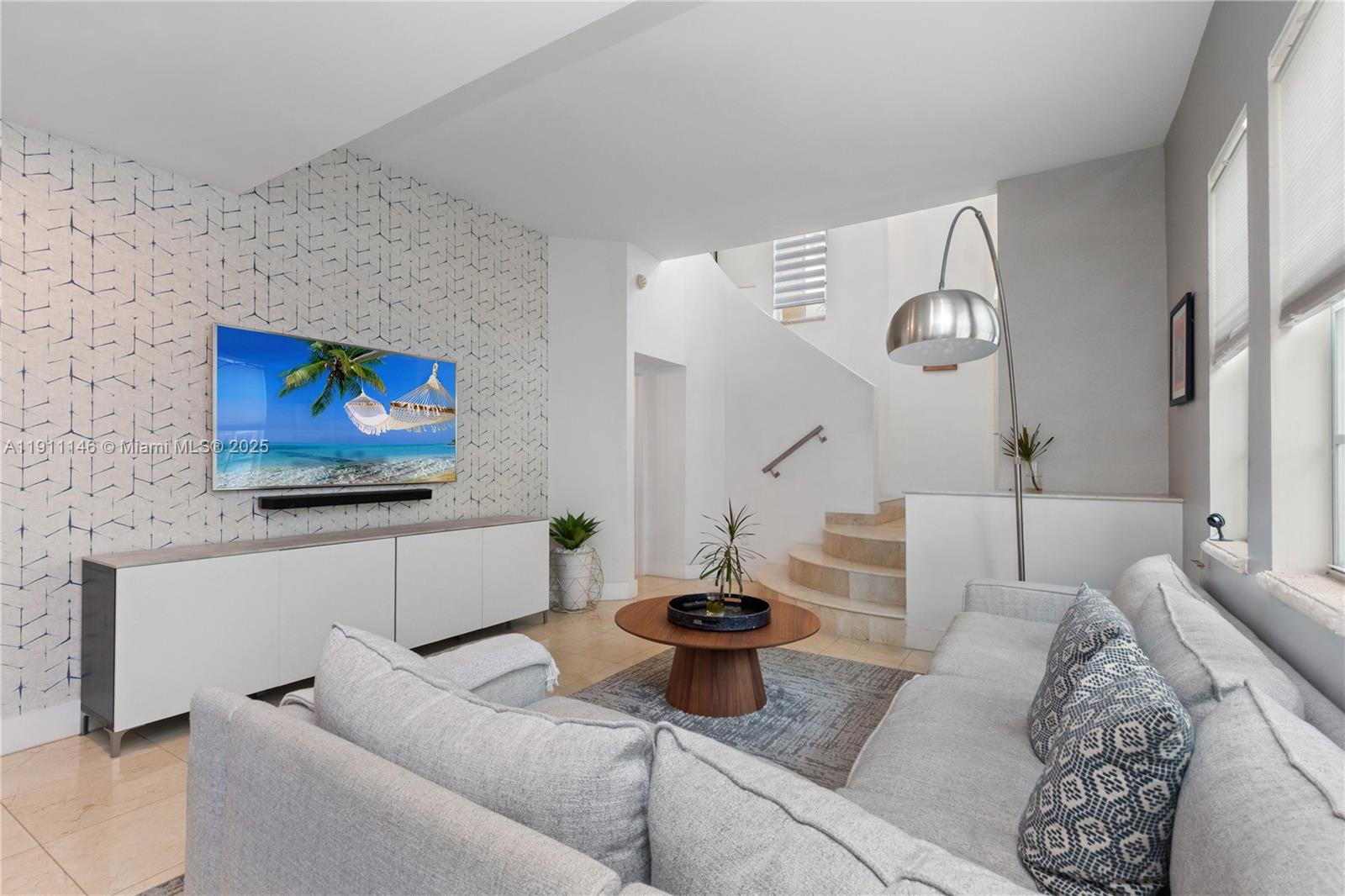 Photo of 18395 30th Ct (18395), Aventura, Florida, 33160 -