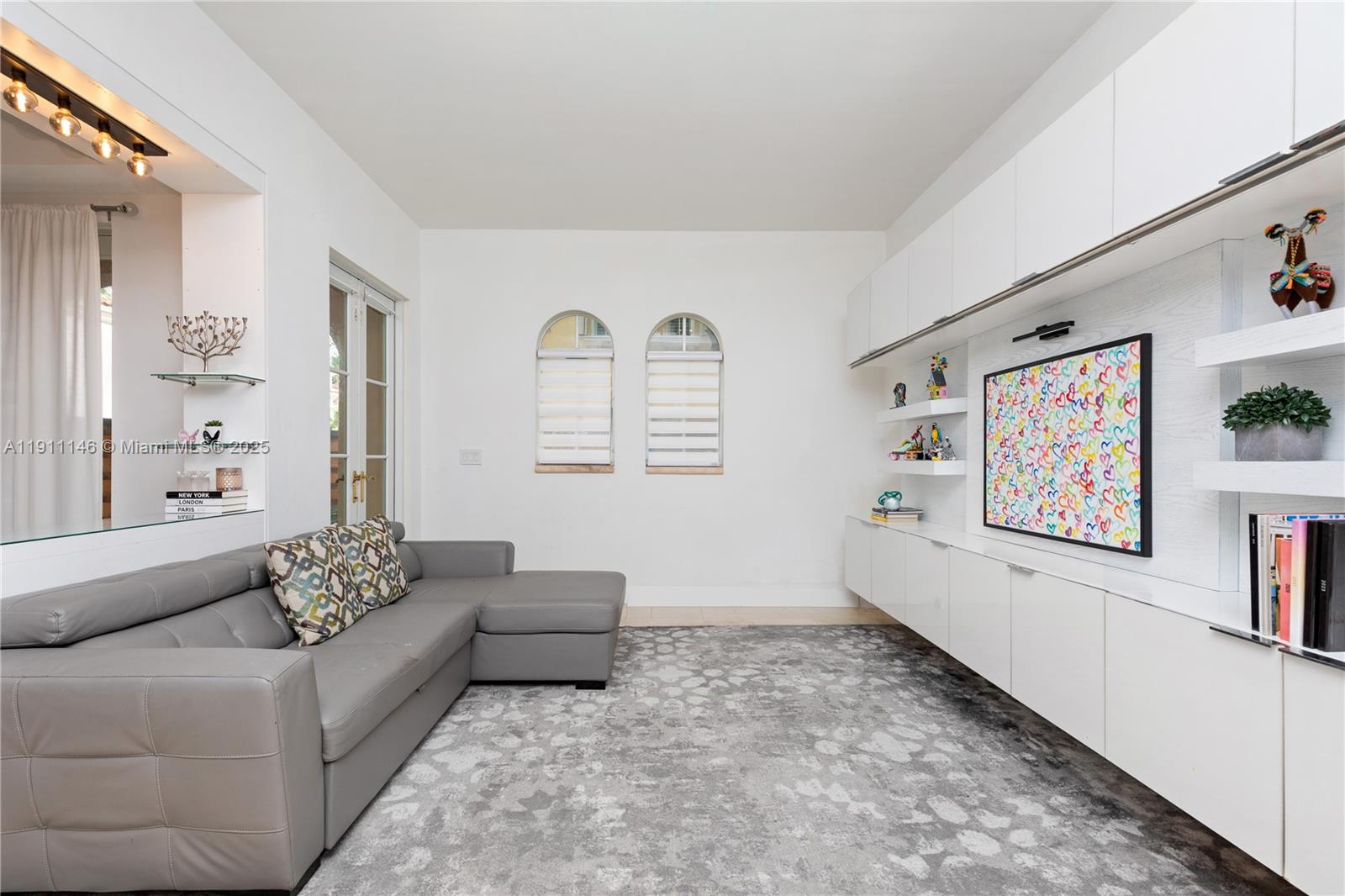 Photo of 18395 30th Ct (18395), Aventura, Florida, 33160 -