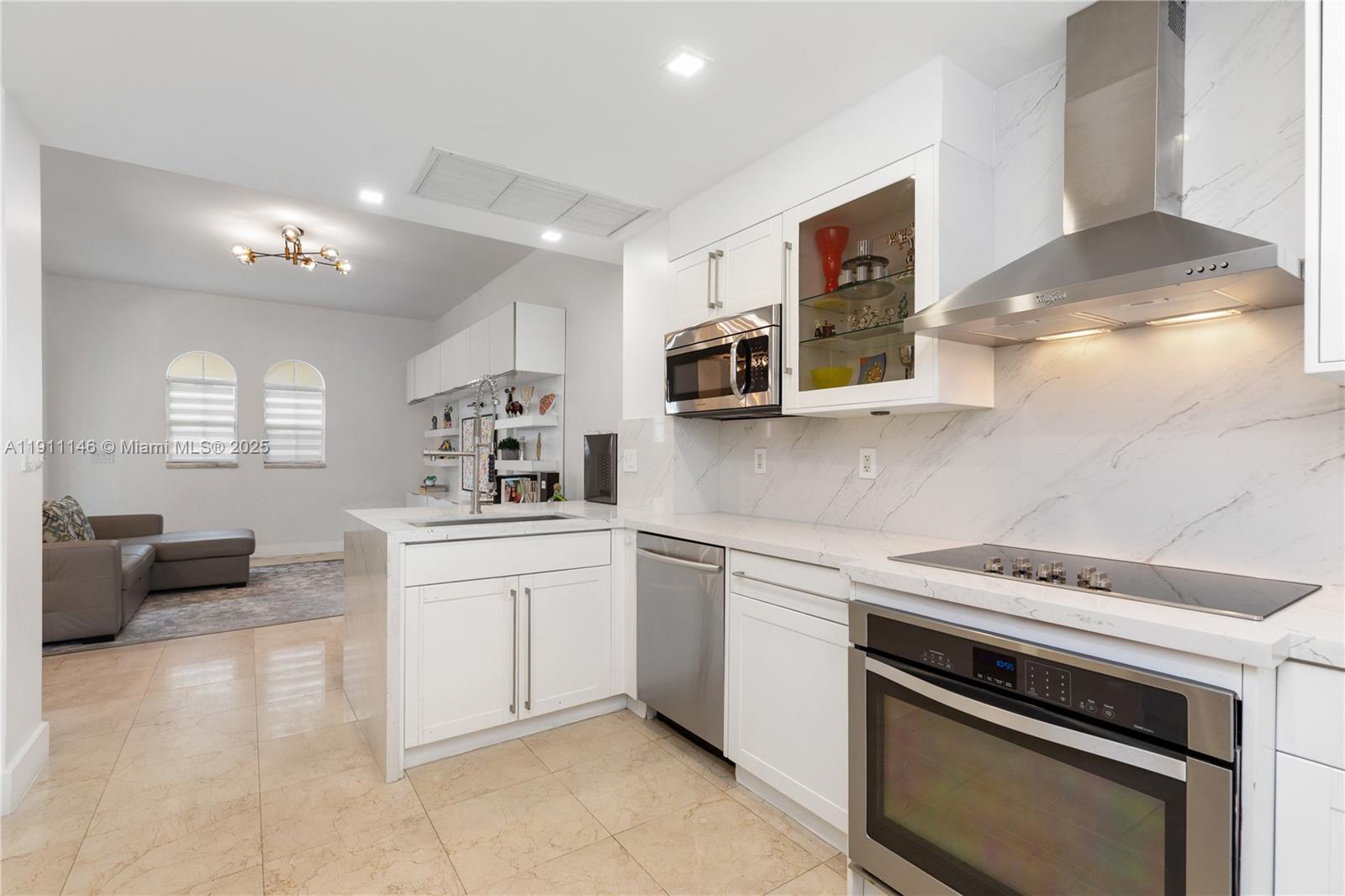 Photo of 18395 30th Ct (18395), Aventura, Florida, 33160 -