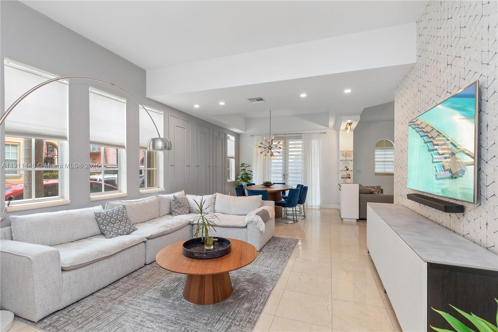 Photo of 18395 30th Ct (18395), Aventura, Florida, 33160 -