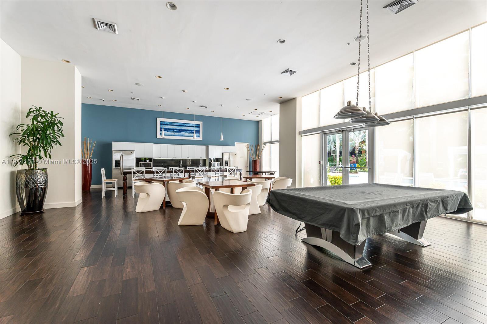 Photo of 2775 187th St  #PH22, Aventura, Florida, 33180 - 