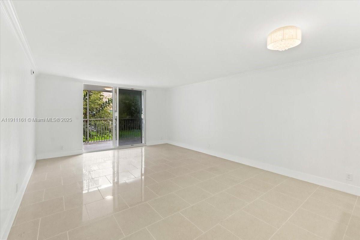 Photo of 319 14th Ave  #201, Hallandale Beach, Florida, 33009 - 