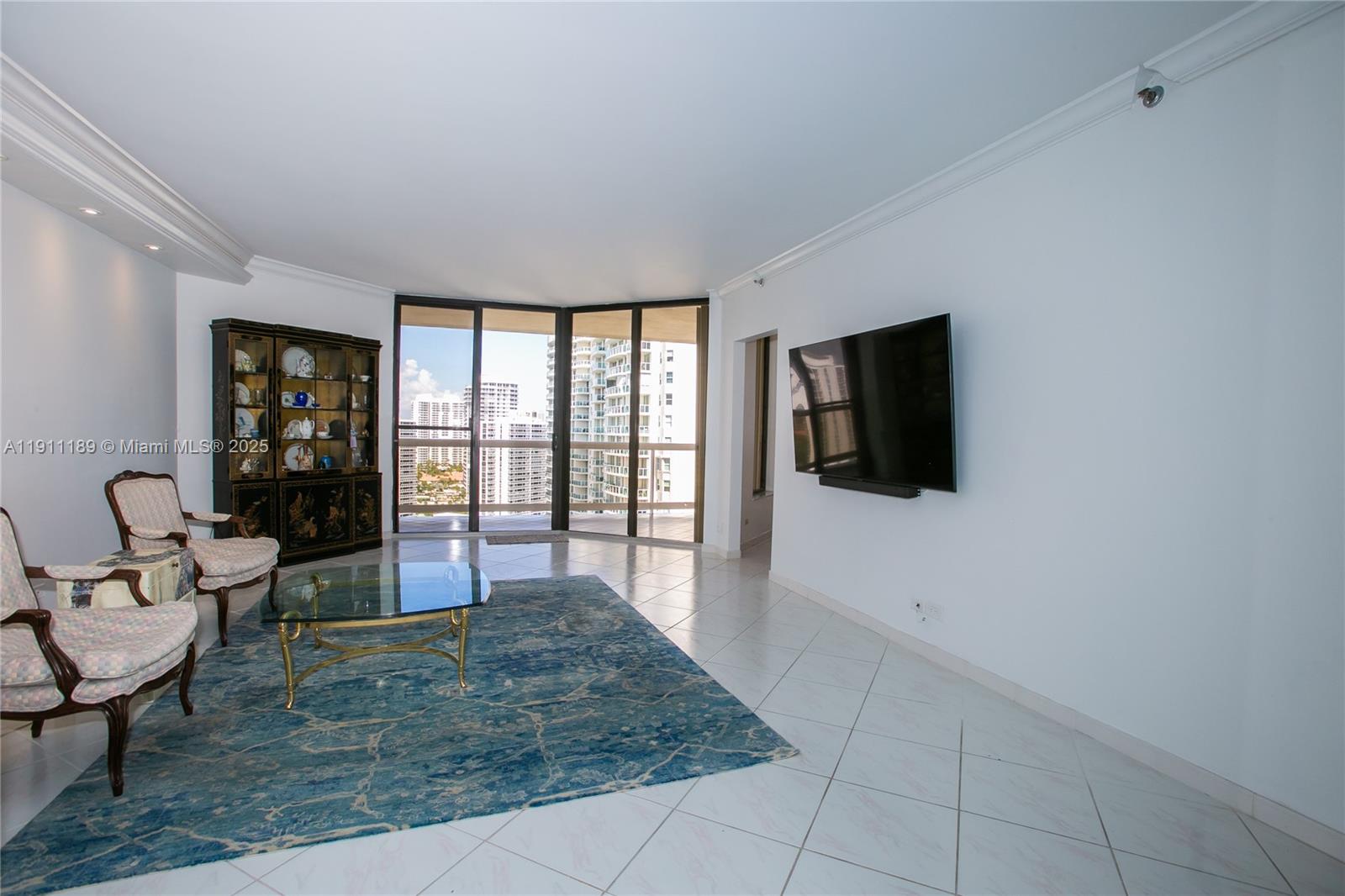 Photo of 20191 Country Club Dr #2103, Aventura, Florida, 33180 -