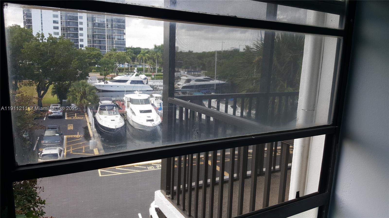 Photo of 3401 Country Club Dr  #412, Aventura, Florida, 33180 - 