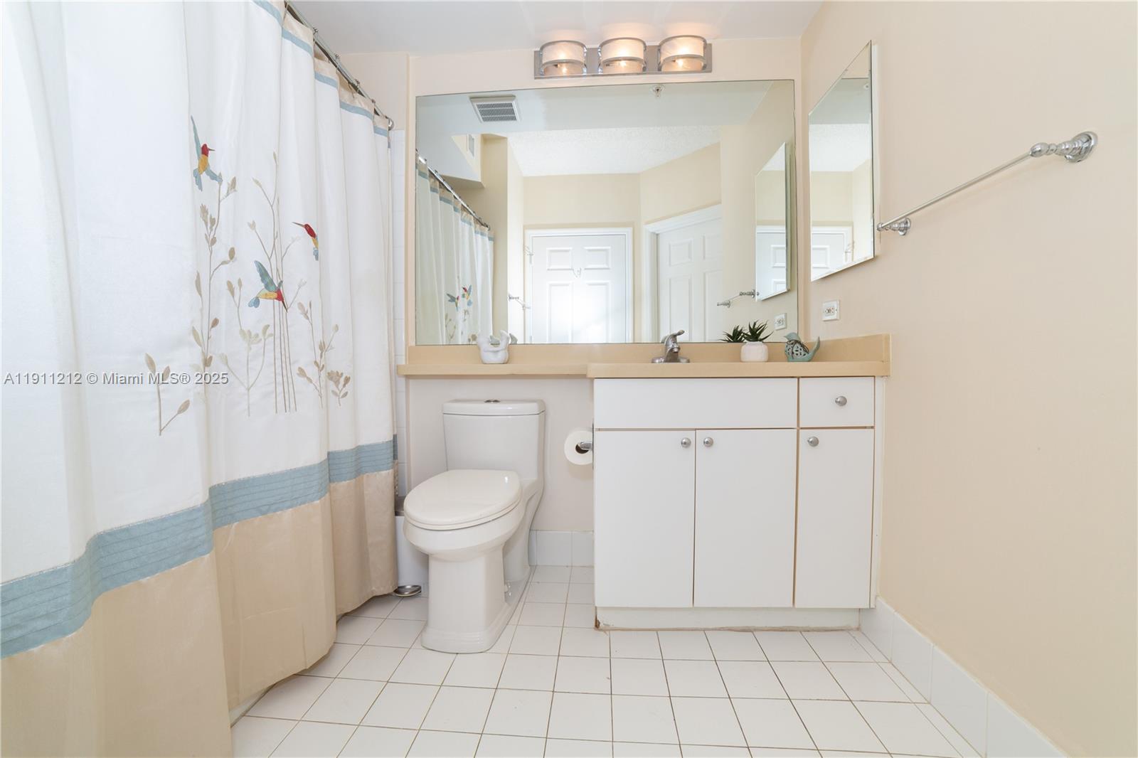 Photo of 17150 Bay Rd  #2207, Sunny Isles Beach, Florida, 33160 - 