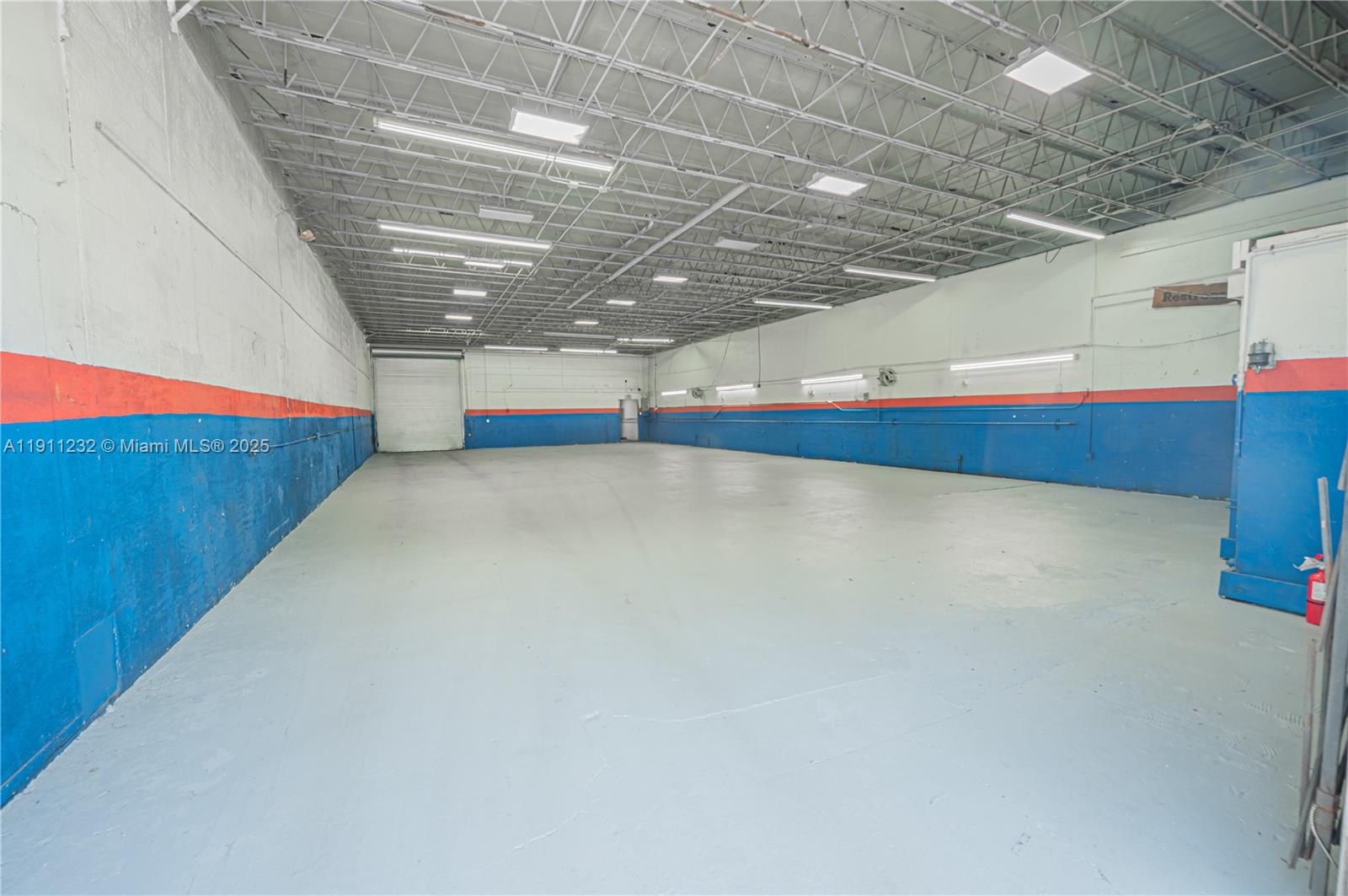   /   sq. ft. $ 2025-11-10 0 Photo