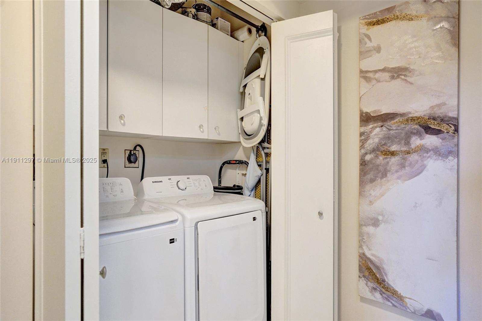 Photo of 20281 Country Club Dr  #511, Aventura, Florida, 33180 - 