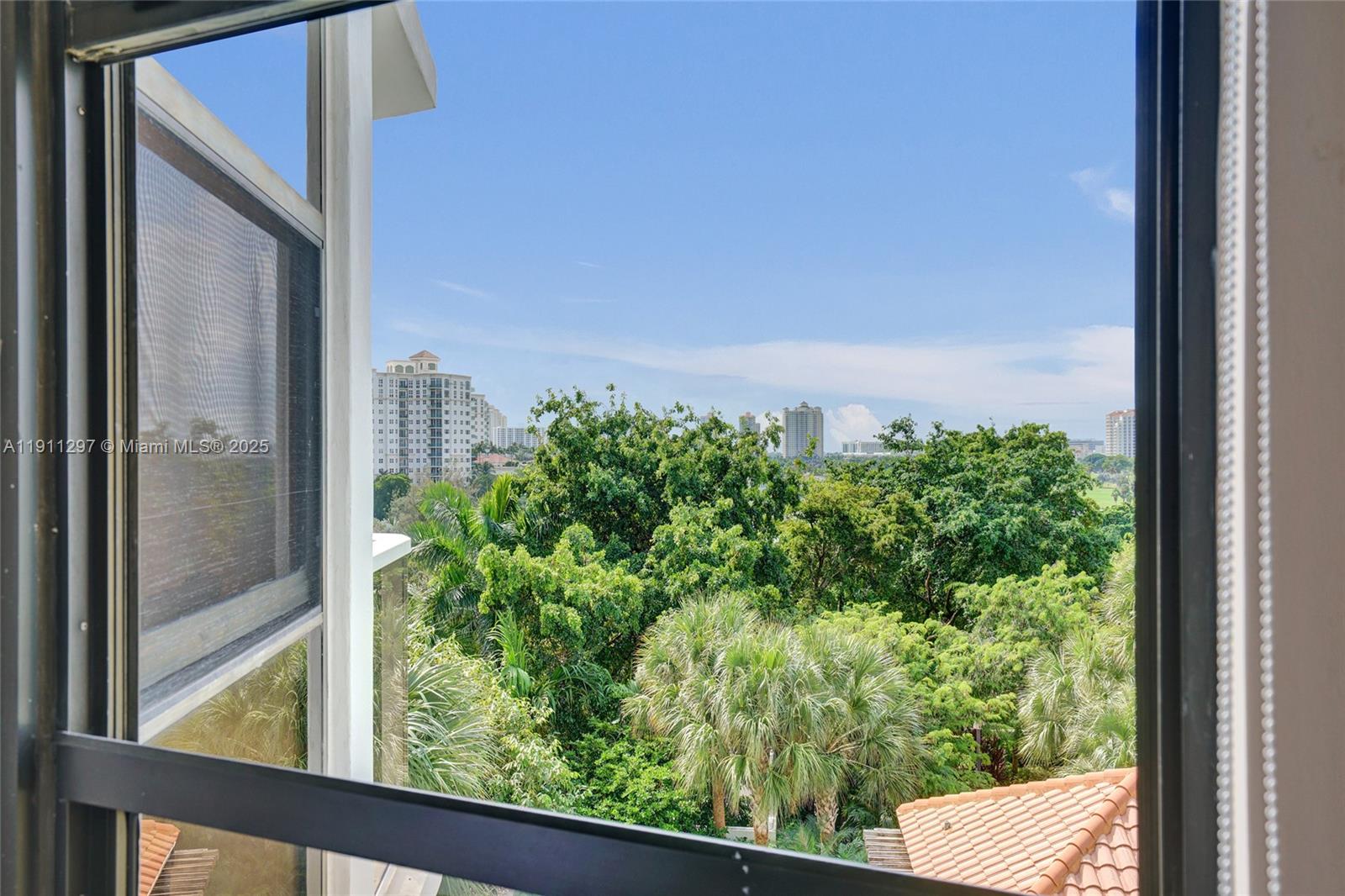 Photo of 20281 Country Club Dr  #511, Aventura, Florida, 33180 - 