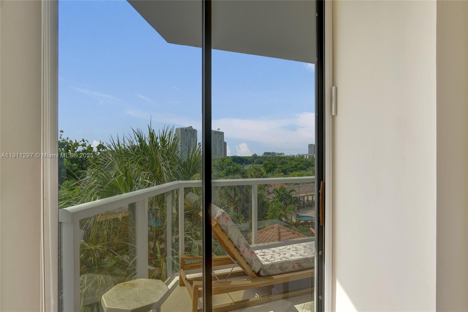 Photo of 20281 Country Club Dr  #511, Aventura, Florida, 33180 - 