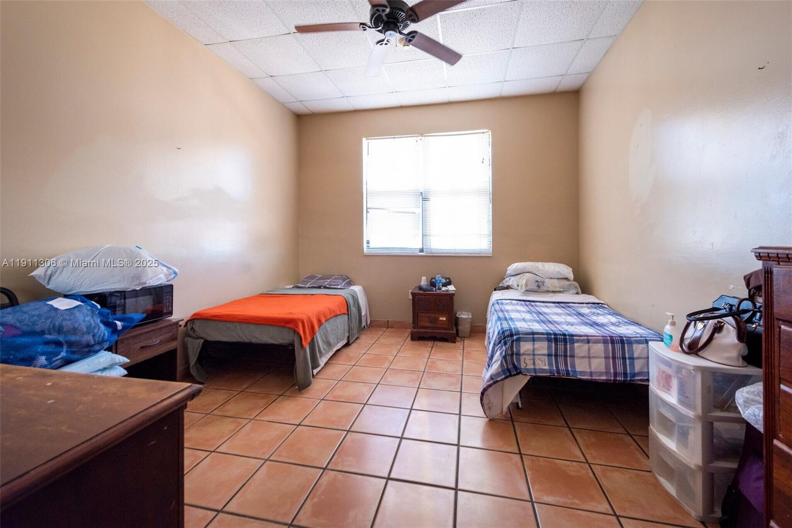   /   sq. ft. $ 2025-11-10 0 Photo