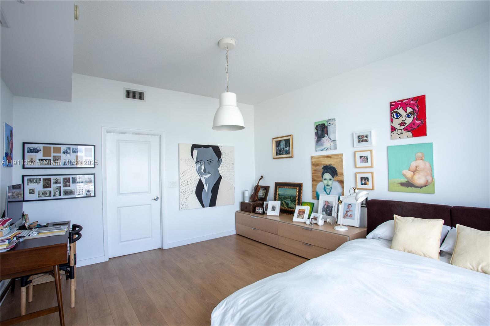 Photo of 1945 Ocean Dr #1108, Hallandale Beach, Florida, 33009 -