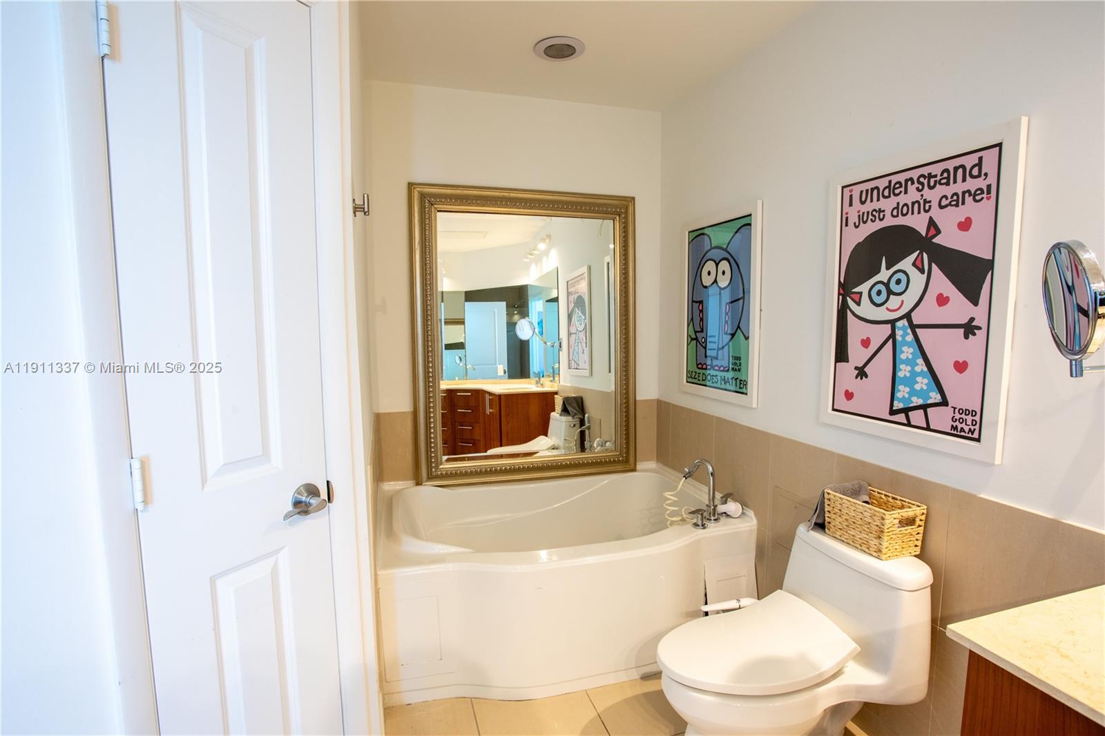 Photo of 1945 Ocean Dr #1108, Hallandale Beach, Florida, 33009 -