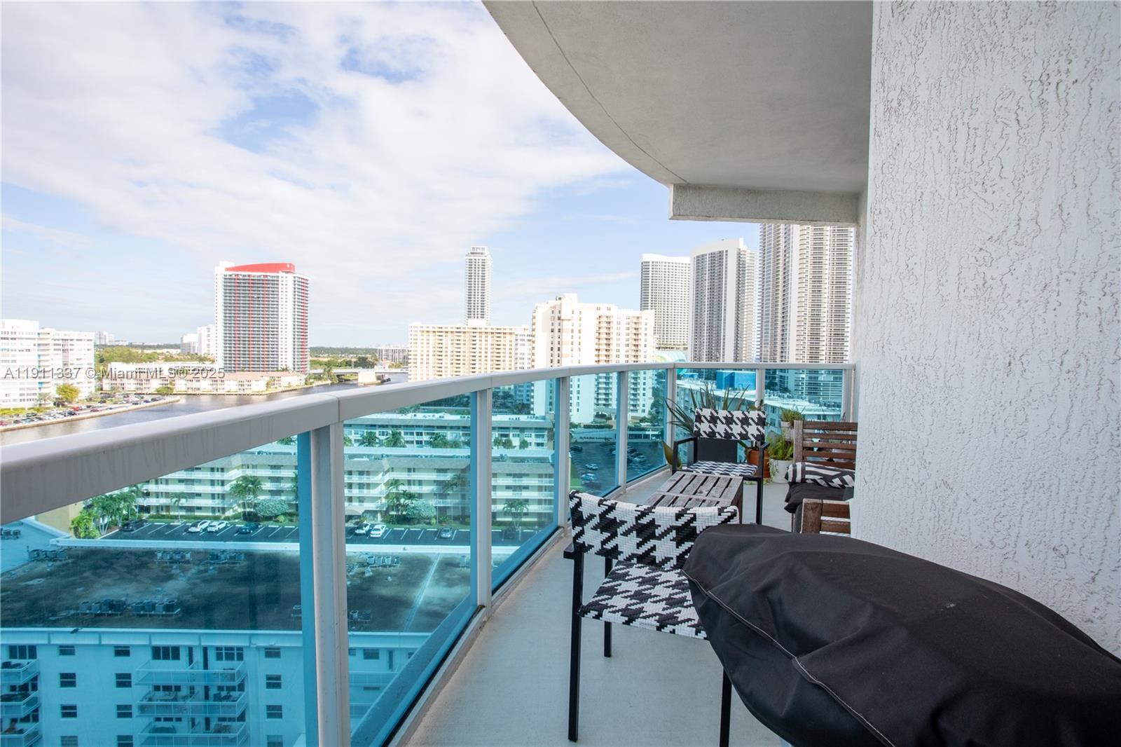 Photo of 1945 Ocean Dr #1108, Hallandale Beach, Florida, 33009 -