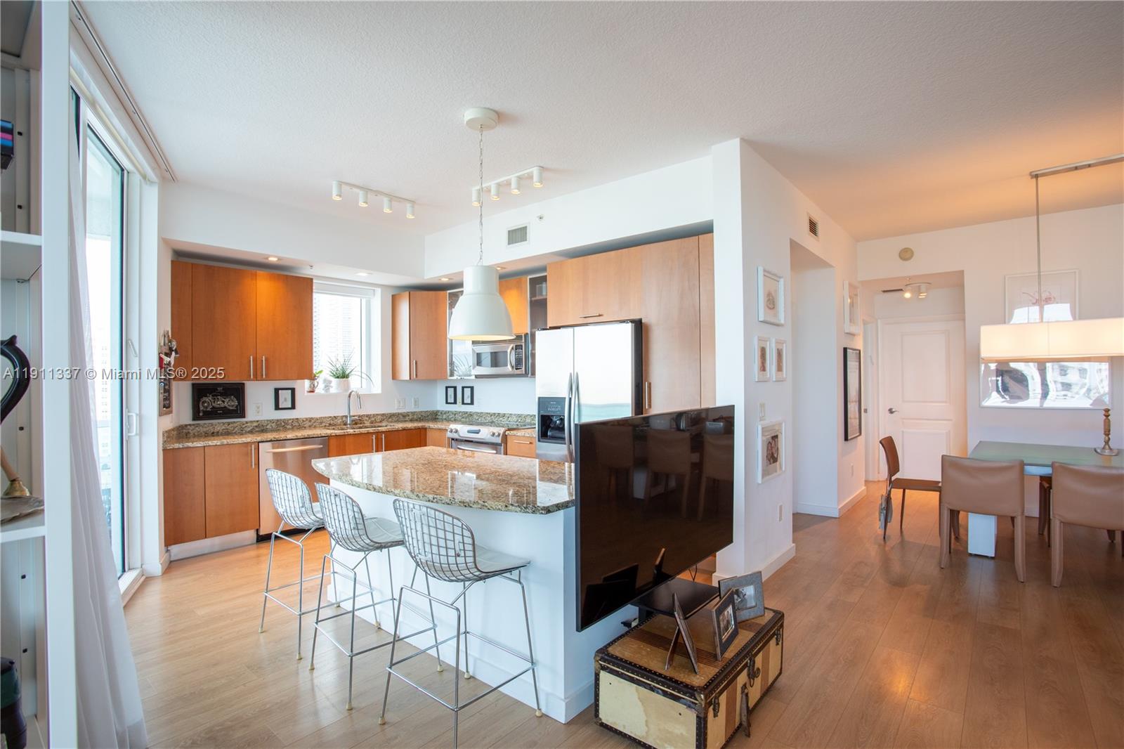 Photo of 1945 Ocean Dr #1108, Hallandale Beach, Florida, 33009 -