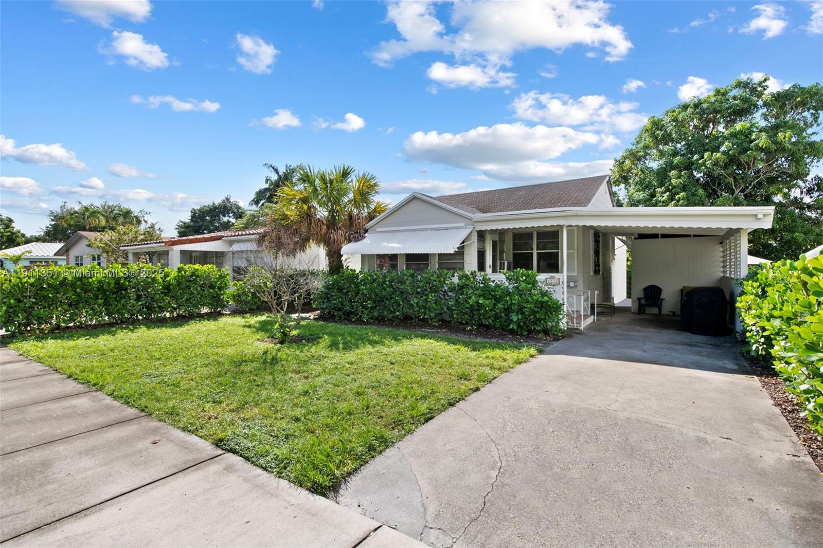   /   sq. ft. $ 2025-11-10 0 Photo