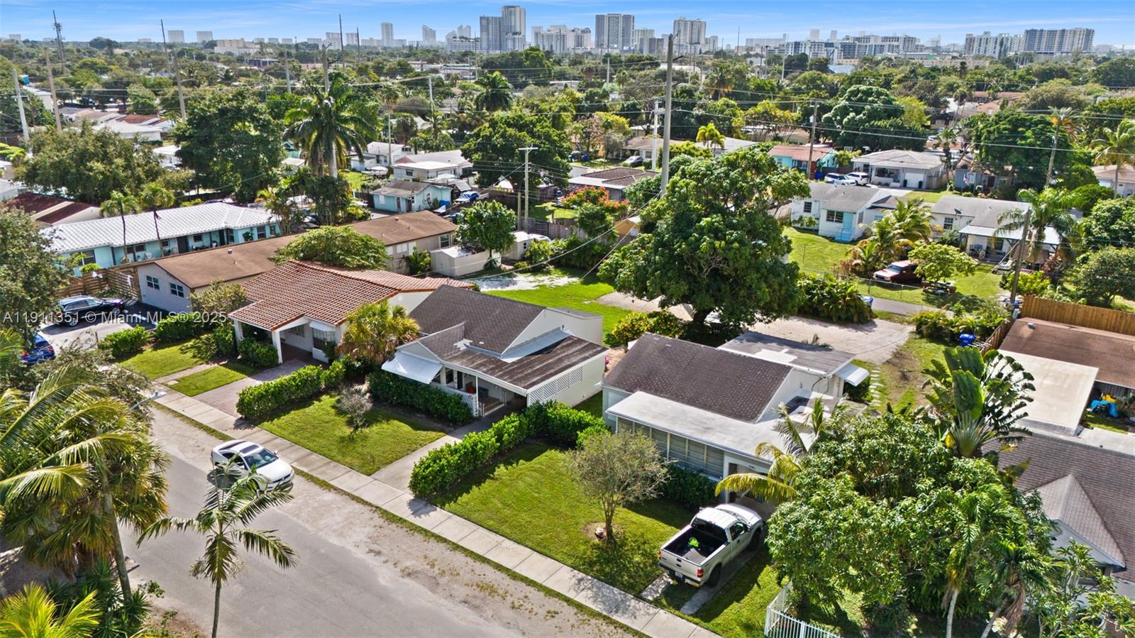   /   sq. ft. $ 2025-11-10 0 Photo